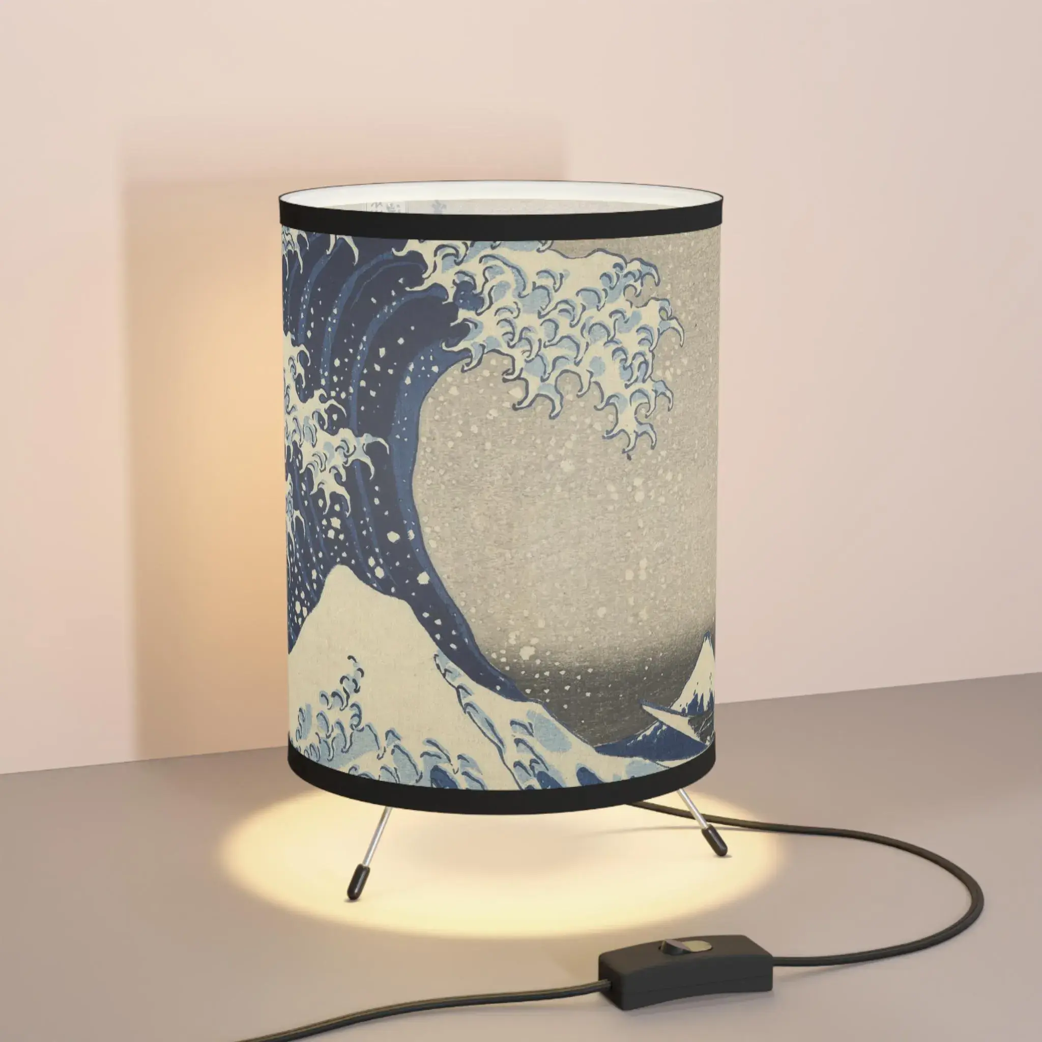 The Great Wave Tripod Lamp - Japanese Ukiyo-e Light Featuring Katsushika Hokusai's Masterpiece for Japandi Zen Interiors & Cultural Gifts